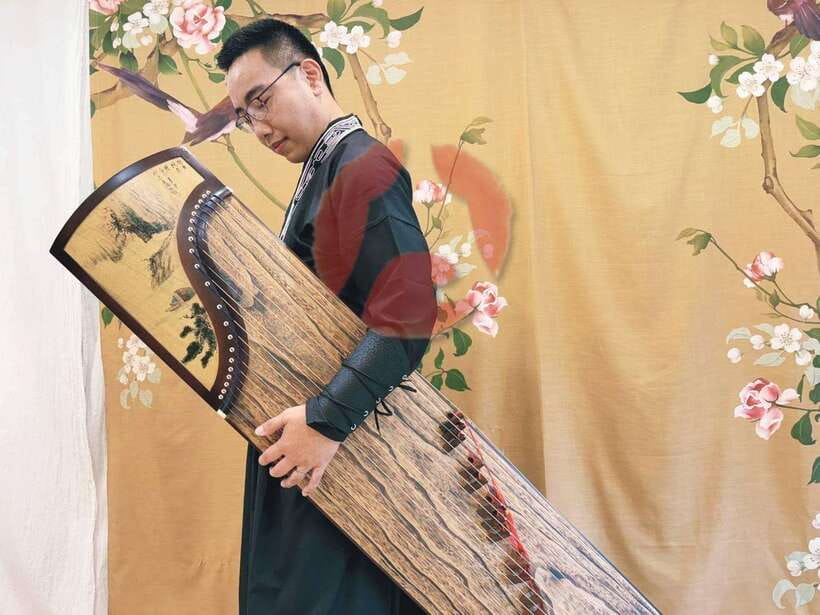 Wear Hanfu and play guzheng - Price and value: is $50 worth it for a beginner?