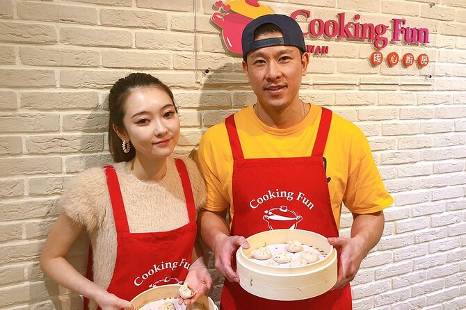 Xiao Long Bao, Pork thick soup, Bubble milk tea. Taiwan Traditional Light Meals Experience-B (Taipei Cooking Class) - Xiao Long Bao folding: where you learn, then you eat