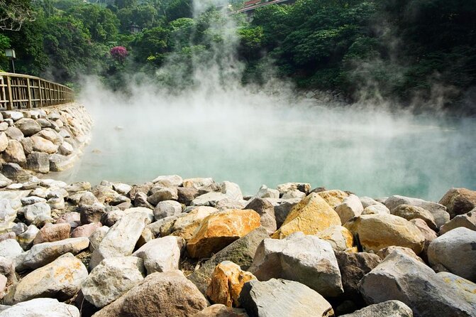 Yamingshan Volcano, Beitou Thermal Valley, Danshui Private Tour - Key Things I’d Prioritize On This Trip