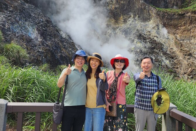 Yamingshan Volcano, Beitou Thermal Valley, Danshui Private Tour - Tamsui District: Old Street Energy and a Sunset Finish