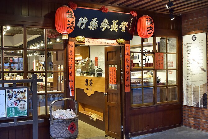 Yilan 1-Day Private Tour to Kavalan Whisky & Cultural Gems - What to pack and how to time your day for comfort